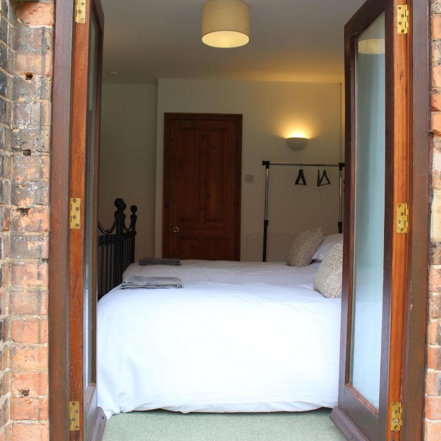 Holly Lodge Country Guest House Blidworth エクステリア 写真