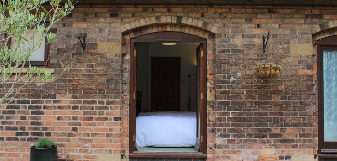 Holly Lodge Country Guest House Blidworth エクステリア 写真