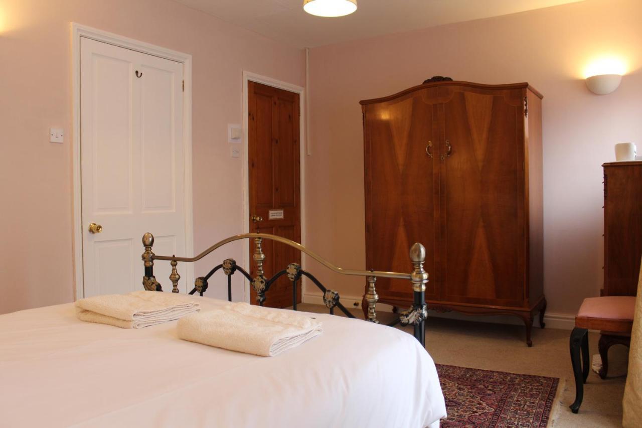 Holly Lodge Country Guest House Blidworth エクステリア 写真